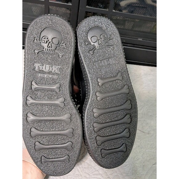 T.U.K Black Wingtip Leather Boot Size Men's 5 Women's 7.5 Punk Goth Y2K Biker - Picture 3 of 10